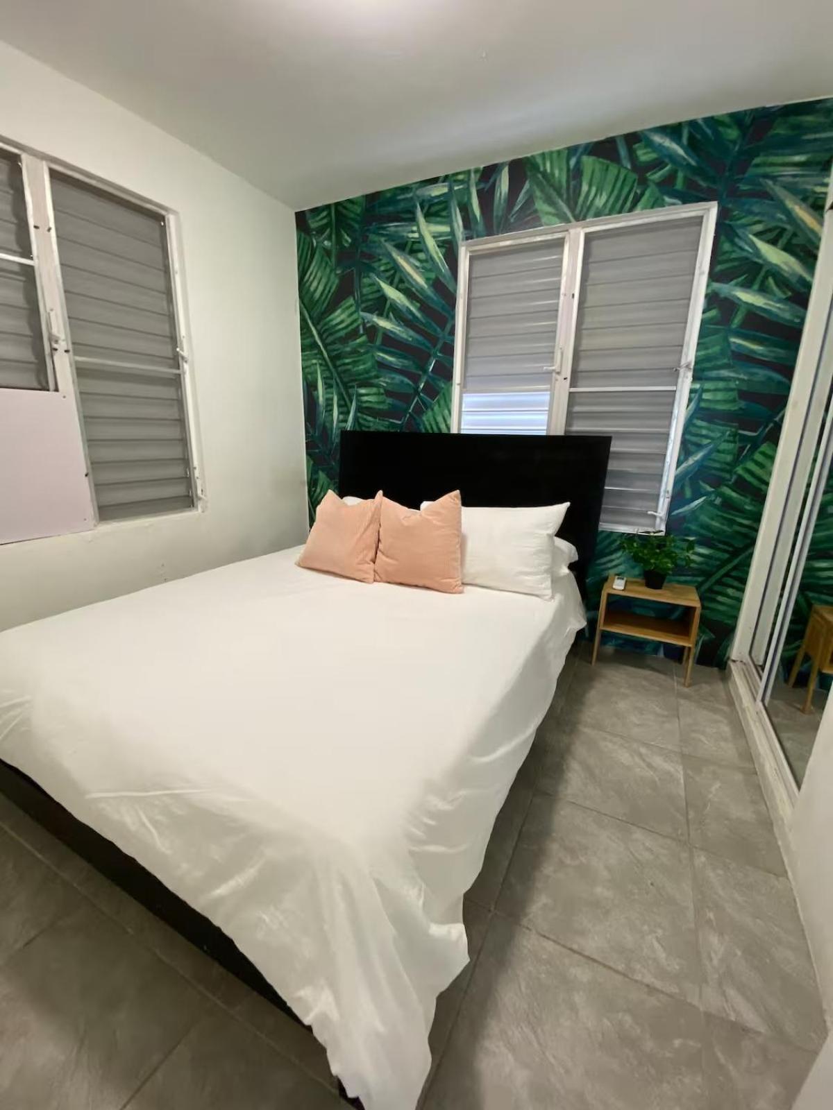 Villa Tropical Getaway à Aguadilla Extérieur photo